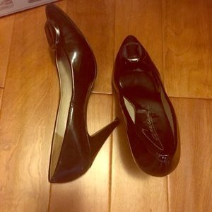 Vintage pumps